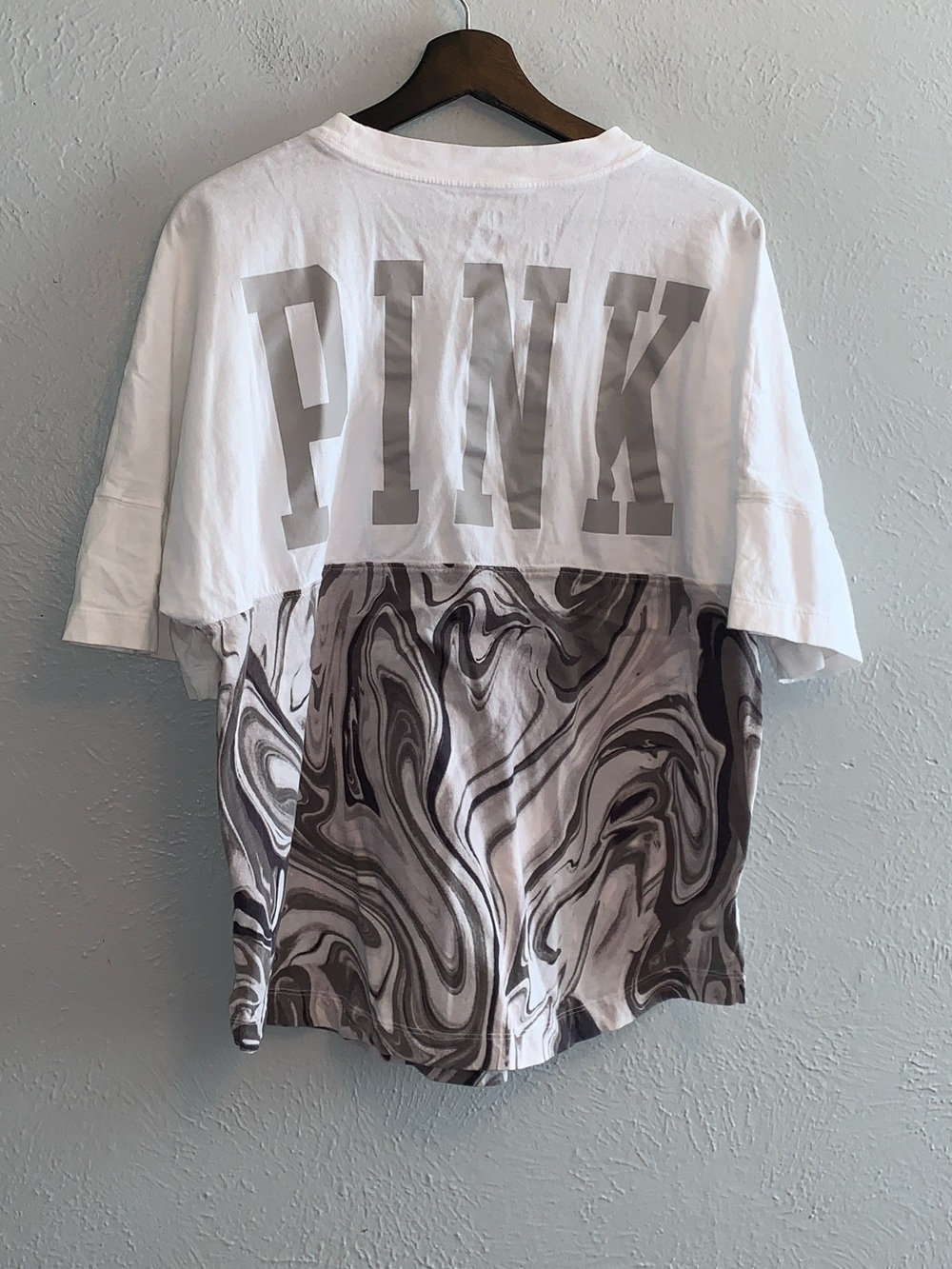 Vs shirt